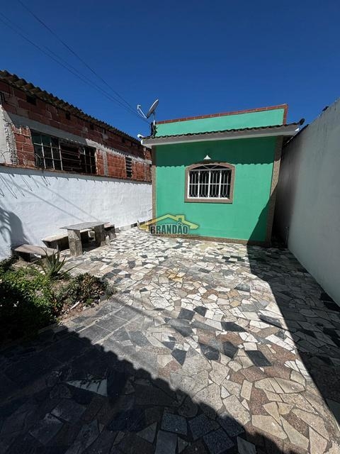 Imóvel disponível para venda, localizado na Praia de Mauá.