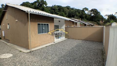 Imóvel disponível para venda, localizado na Praia de Mauá.