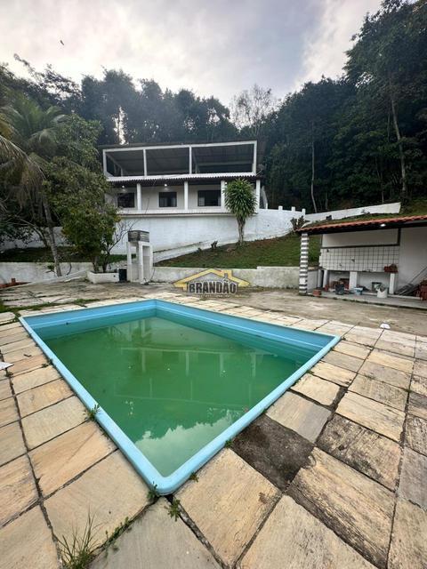 Imóvel disponível para venda, localizado na Praia de Mauá.