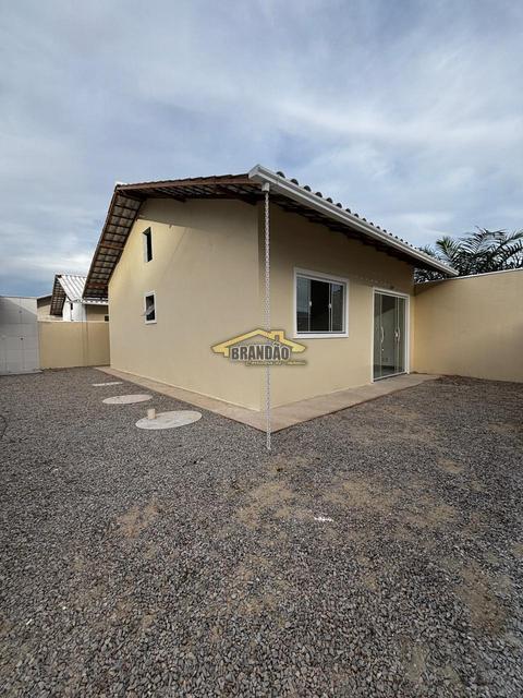 Imóvel disponível para venda, localizado na Praia de Mauá.